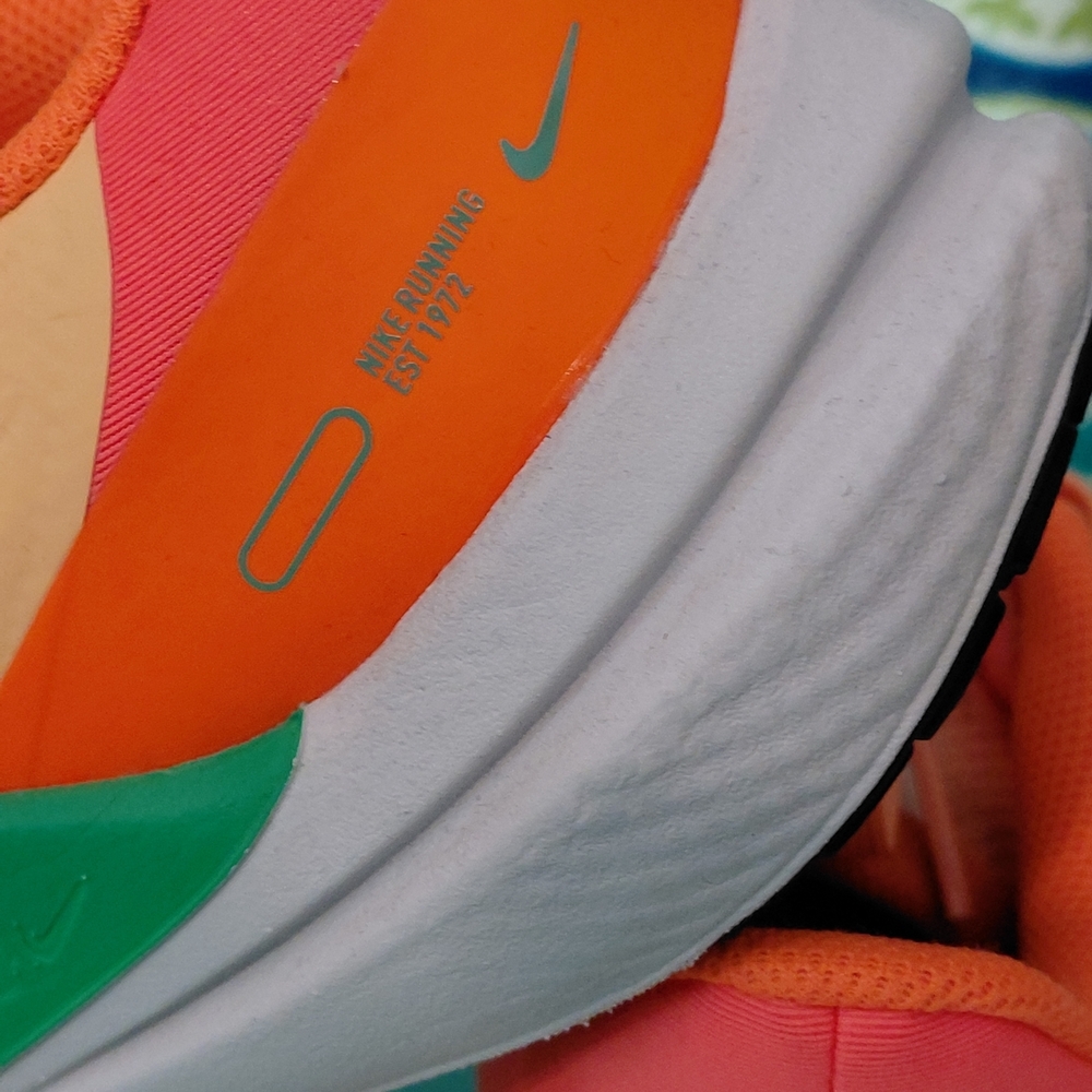 Nike Vibrant Breathable Orange and Green Sneakers - Picture 6 of 7